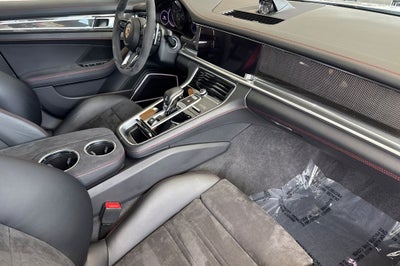 2023 Porsche Panamera GTS