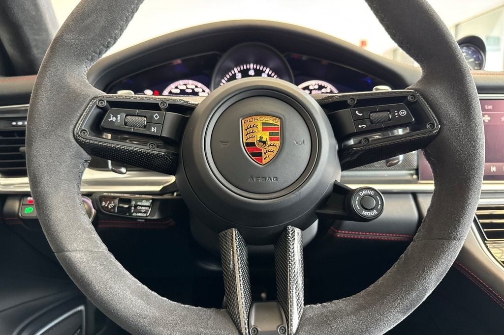2023 Porsche Panamera GTS
