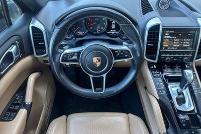 2016 Porsche Cayenne Base