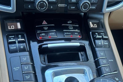 2016 Porsche Cayenne Base