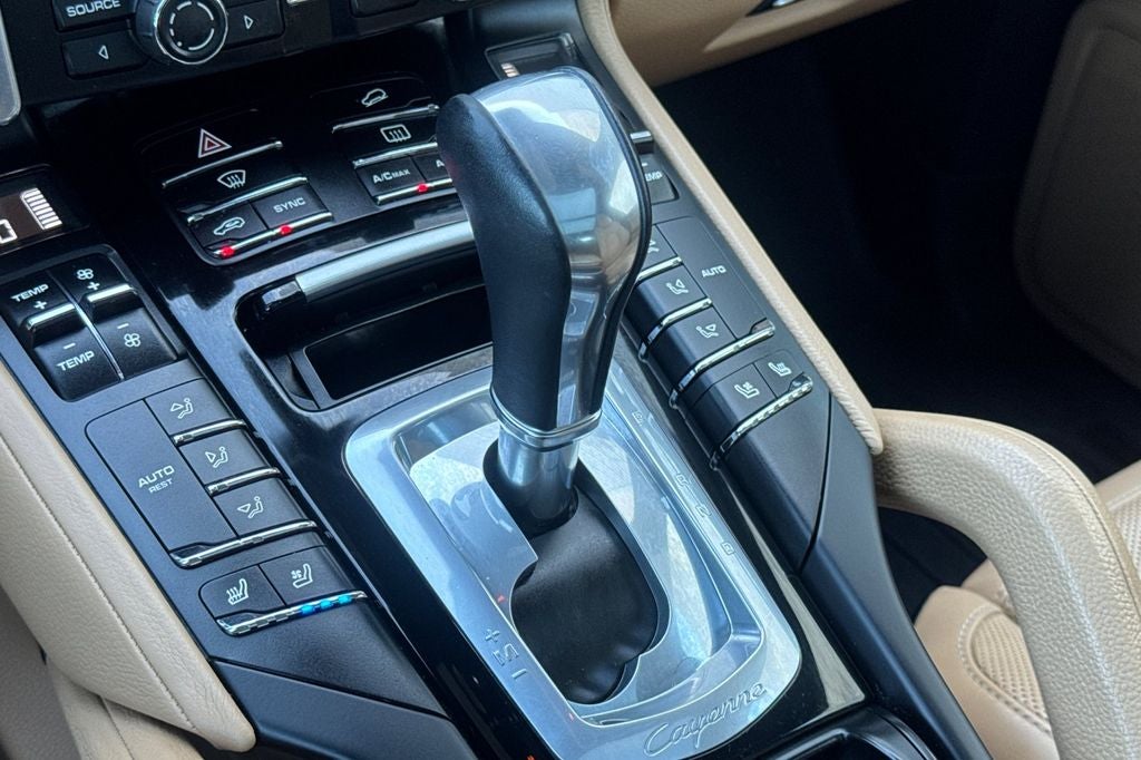 2016 Porsche Cayenne Base