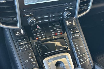 2018 Porsche Cayenne Platinum Edition