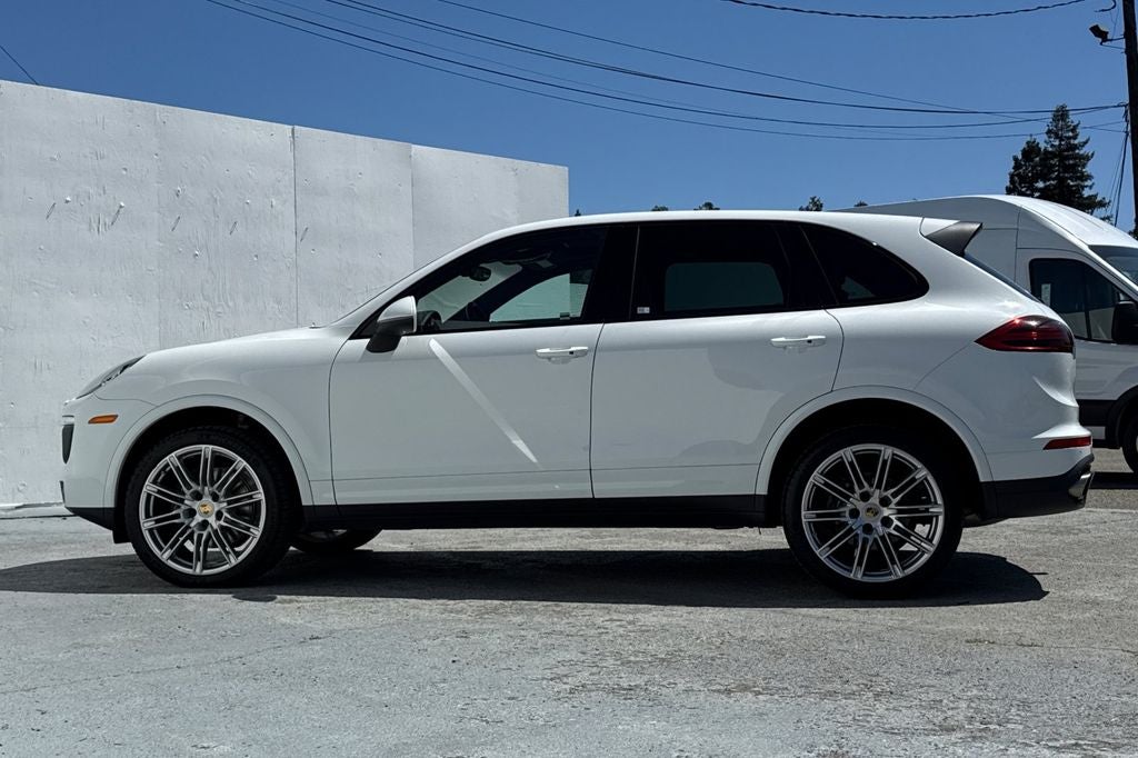 2018 Porsche Cayenne Platinum Edition