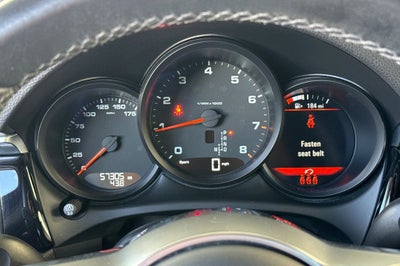 2021 Porsche Macan .