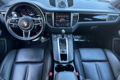2018 Porsche Macan Base