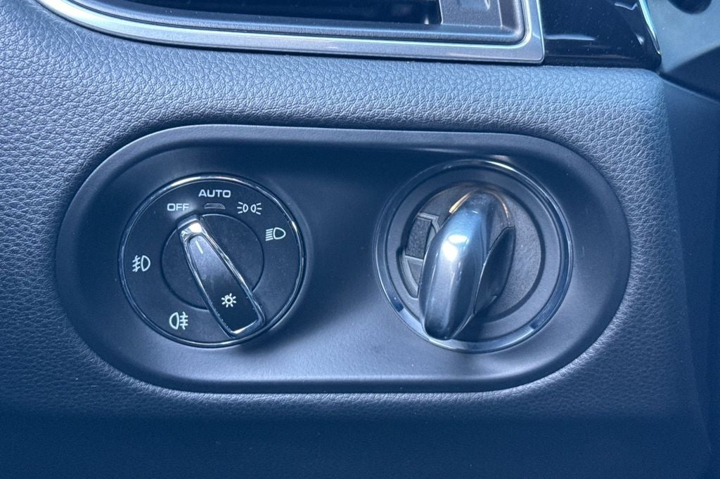 2018 Porsche Macan Base