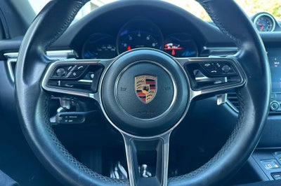 2018 Porsche Macan Base