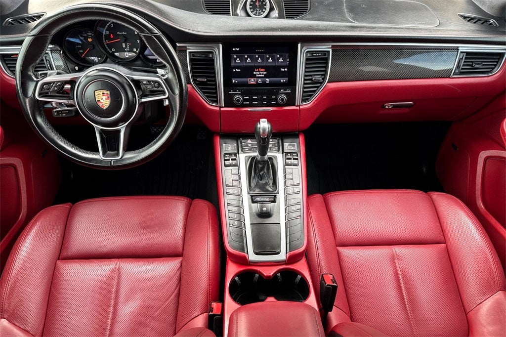 2017 Porsche Macan Turbo