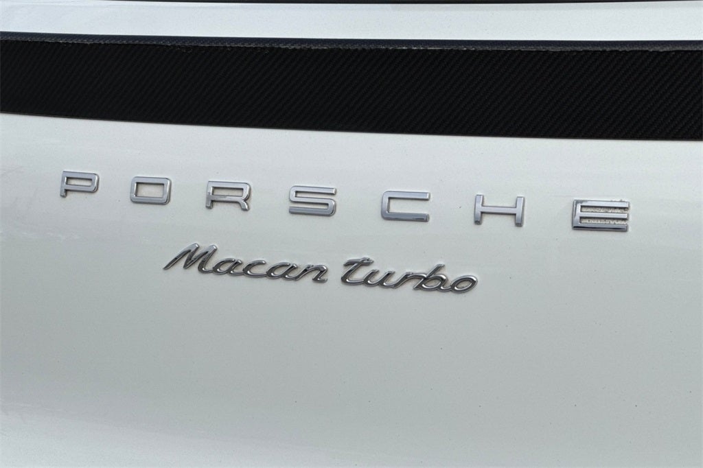 2017 Porsche Macan Turbo