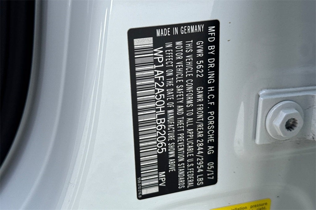 2017 Porsche Macan Turbo