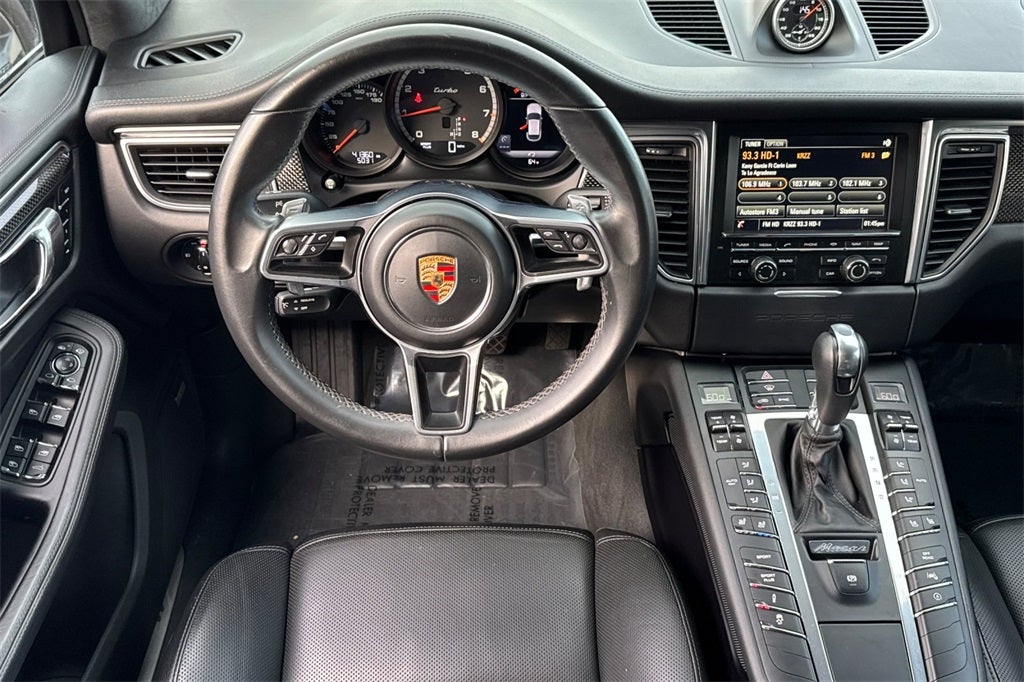 2016 Porsche Macan Turbo