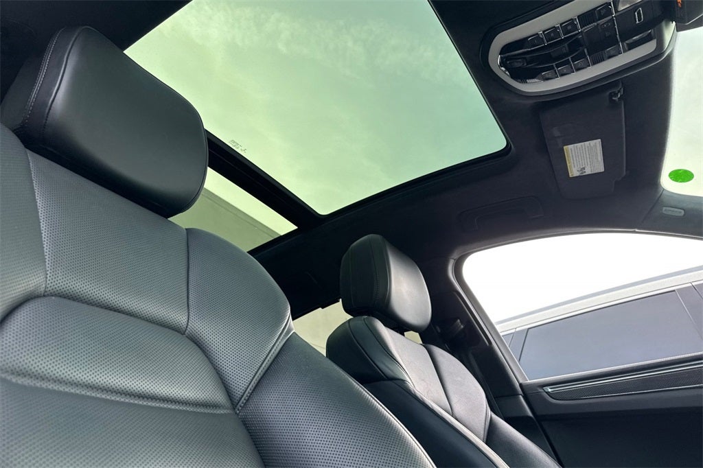 2016 Porsche Macan Turbo