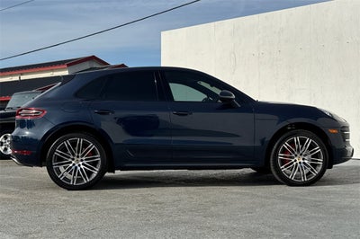 2016 Porsche Macan Turbo