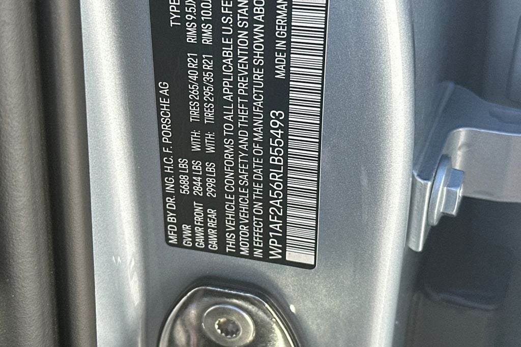 2024 Porsche Macan GTS