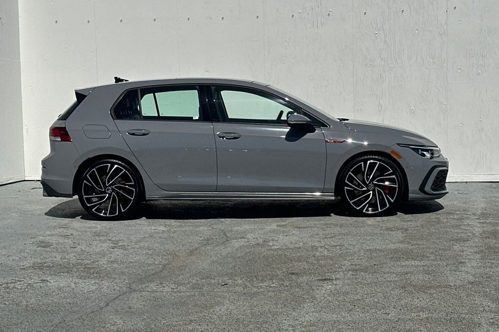 2022 Volkswagen Golf GTI Autobahn