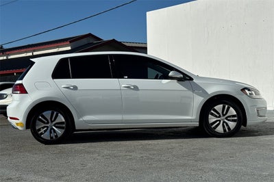 2018 Volkswagen e-Golf SE