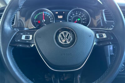 2018 Volkswagen e-Golf SE