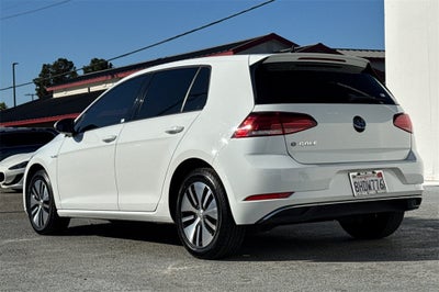 2018 Volkswagen e-Golf SE