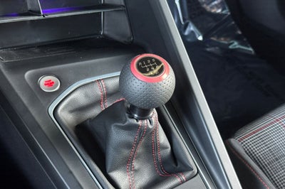 2022 Volkswagen Golf GTI 2.0T SE