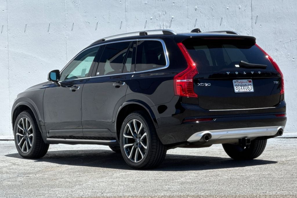 2019 Volvo XC90 T5 Momentum