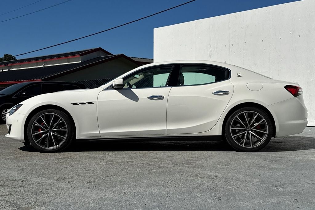 2021 Maserati Ghibli Base