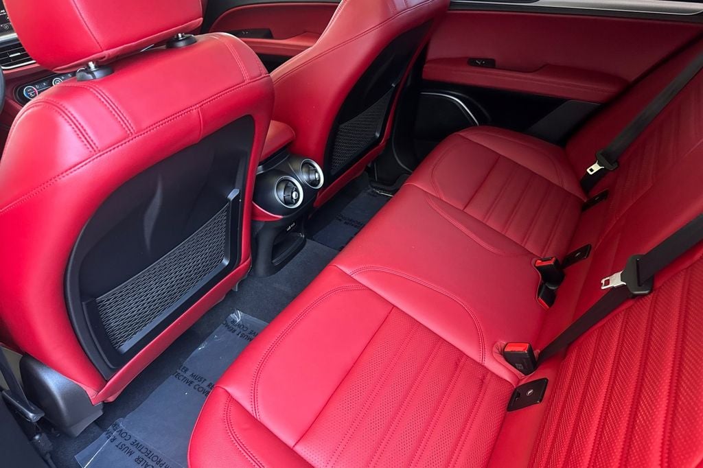 2021 Alfa Romeo Stelvio Ti Sport